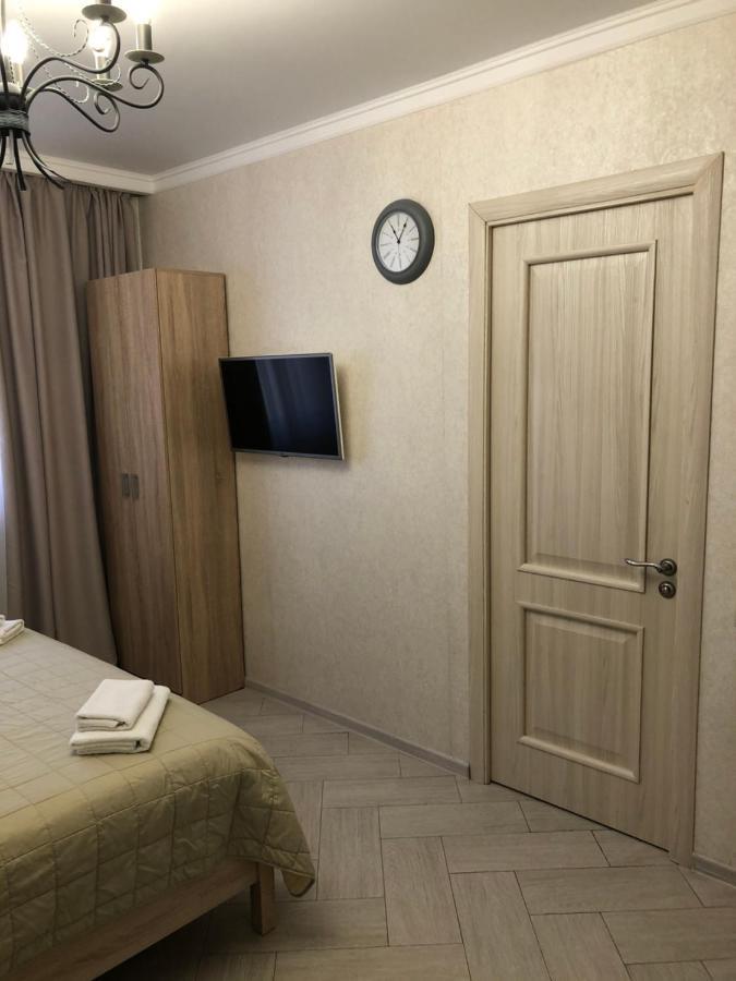 Guest House Гости ピツンダ エクステリア 写真