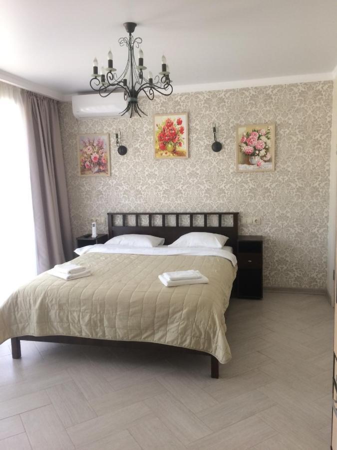 Guest House Гости ピツンダ エクステリア 写真