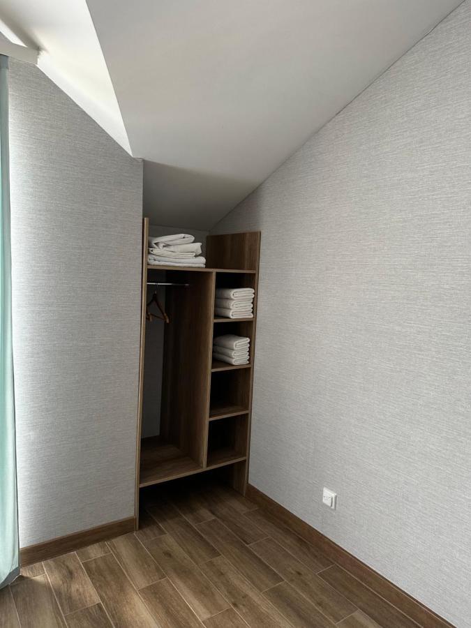Guest House Гости ピツンダ エクステリア 写真