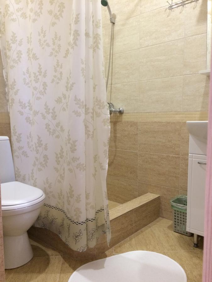 Guest House Гости ピツンダ エクステリア 写真