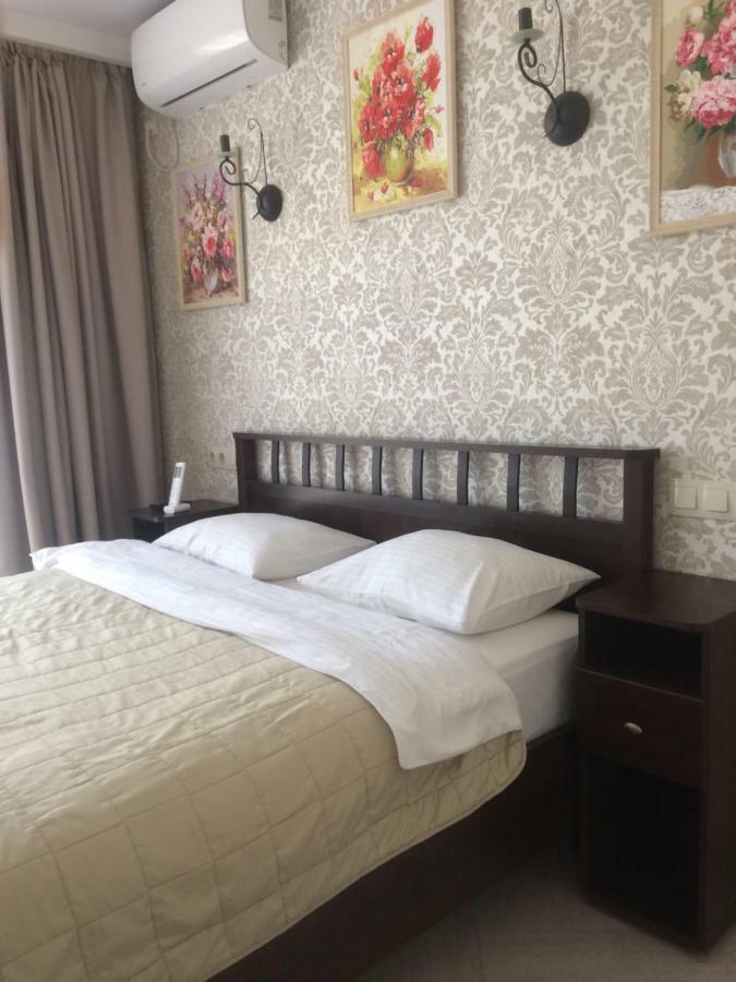 Guest House Гости ピツンダ エクステリア 写真