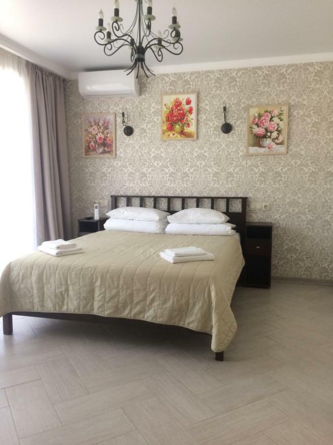 Guest House Гости ピツンダ エクステリア 写真